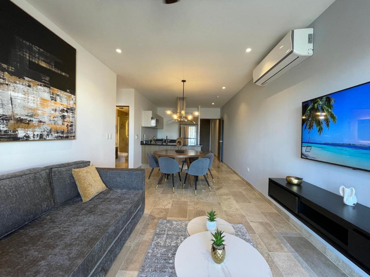 New & Equipped Apartment Steps From The Beach With Pool Jacuzzi By Yeah Playa del Carmen Esterno foto