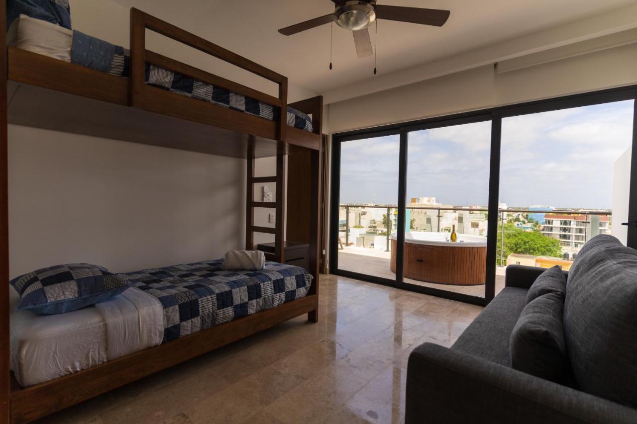 New & Equipped Apartment Steps From The Beach With Pool Jacuzzi By Yeah Playa del Carmen Esterno foto